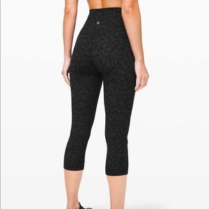 Lululemon align crop 21”